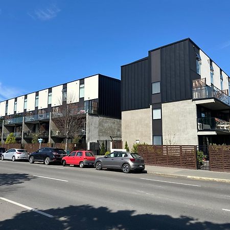 2 Bedroom City Pad With Free Car Park 크라이스트처치 외부 사진