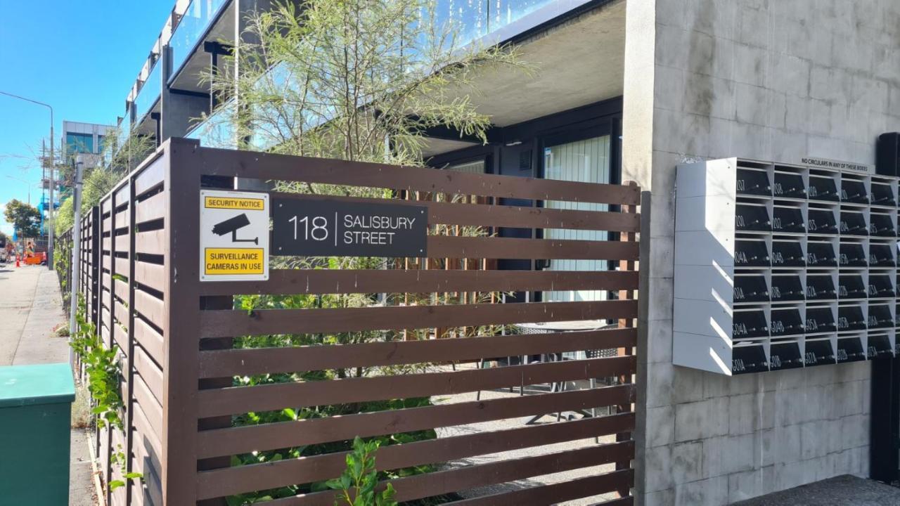 2 Bedroom City Pad With Free Car Park 크라이스트처치 외부 사진