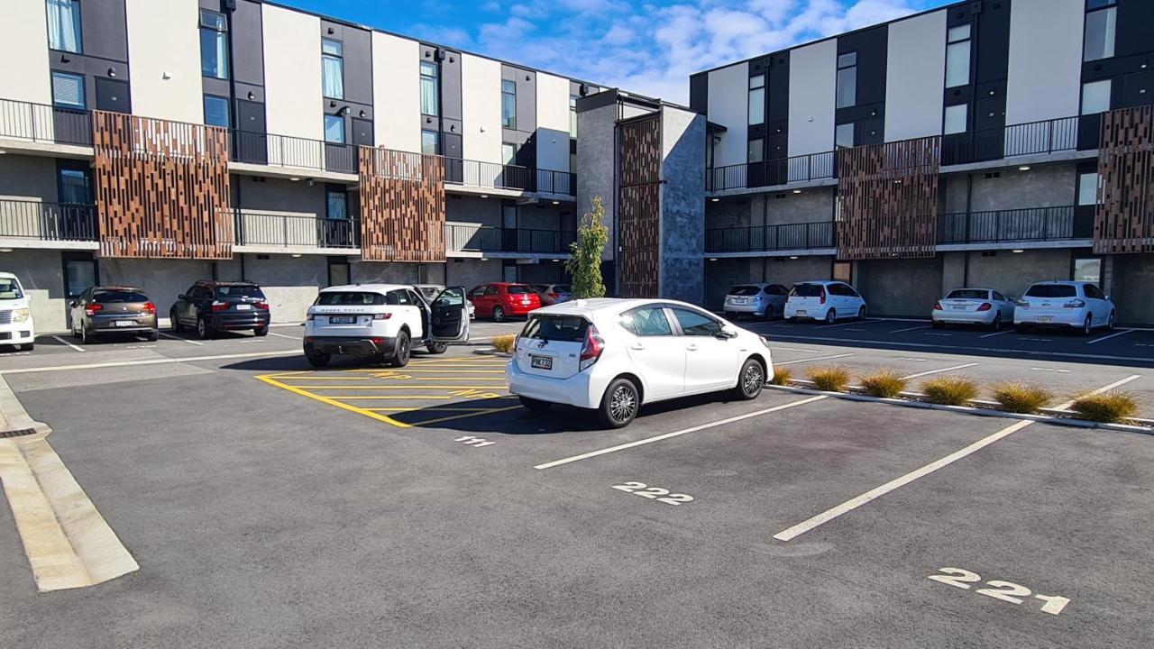 2 Bedroom City Pad With Free Car Park 크라이스트처치 외부 사진